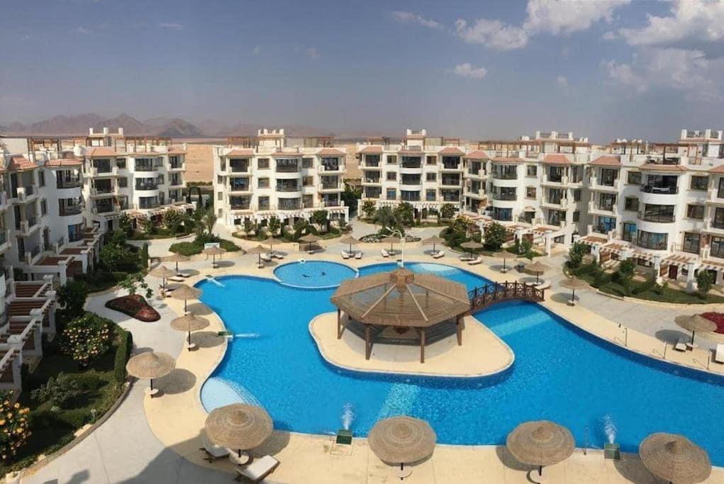 Cosy Studio On The First Floor With Lovely Terrace And Personal Garden Area, Pool View And Free Beach Access In Sharm Hills Resort Екстер'єр фото